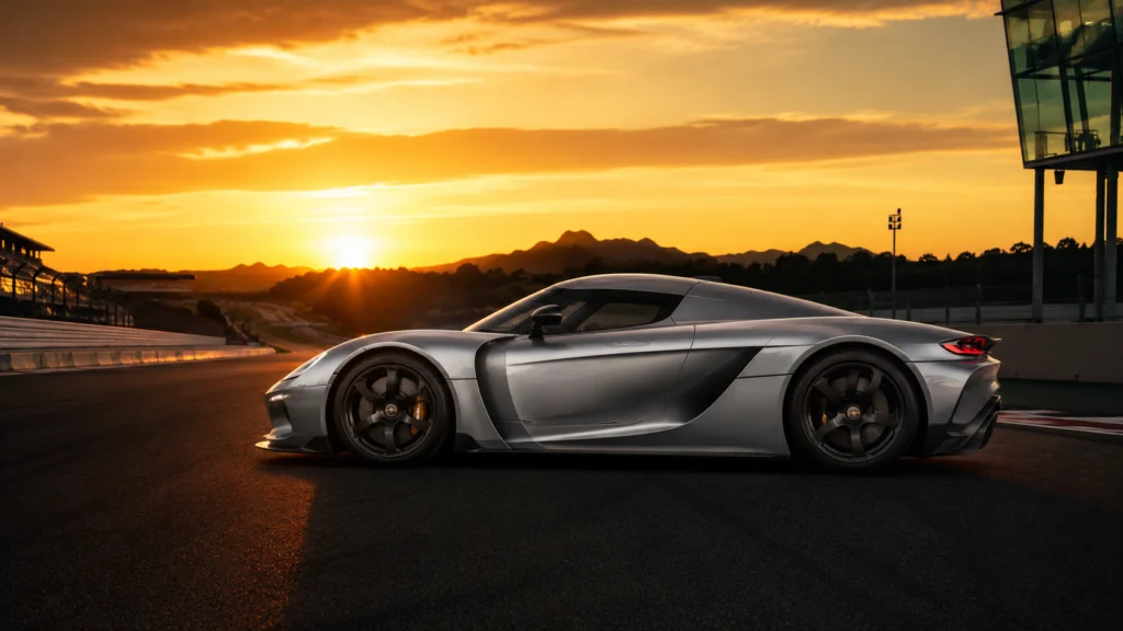 Will There Be a Manual Transmission Hypercar in 2030?